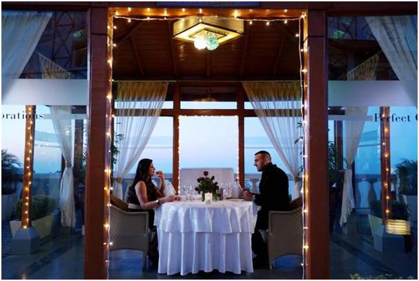 Celebrate Valentine’s Day with these Romantic Mussoorie Packages from Jaypee