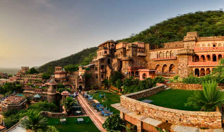 weekend family getaways near delhi