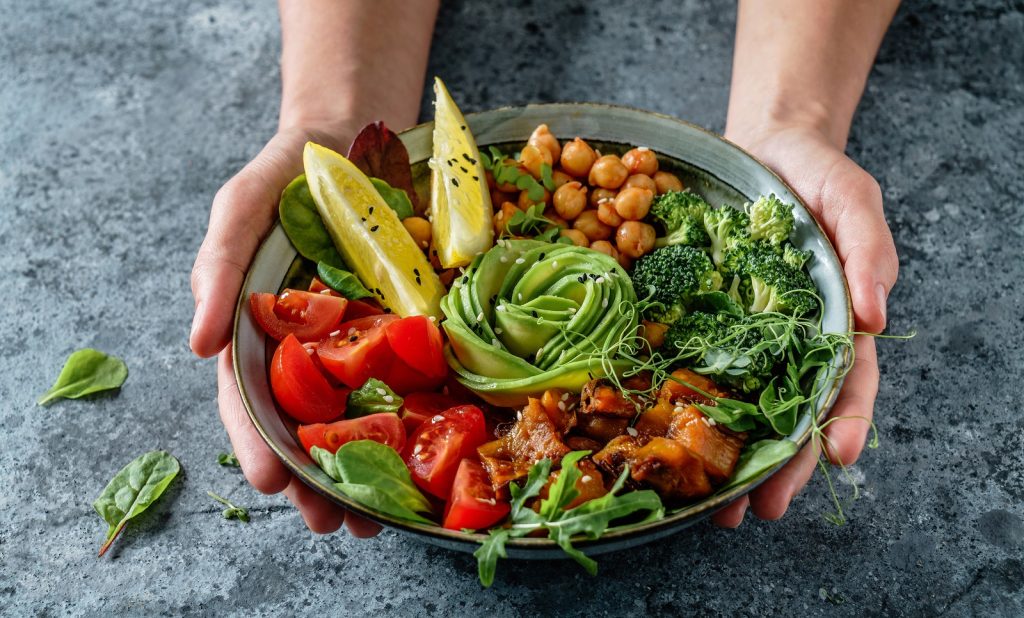 Make Delicious Immunity-Booster Salad At Home in This Lockdown