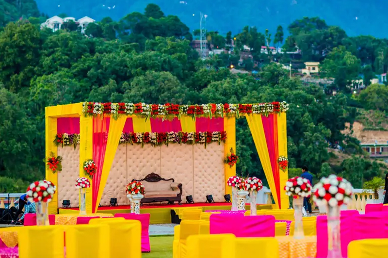 Your Complete Guide To Plan A Summer Wedding in India