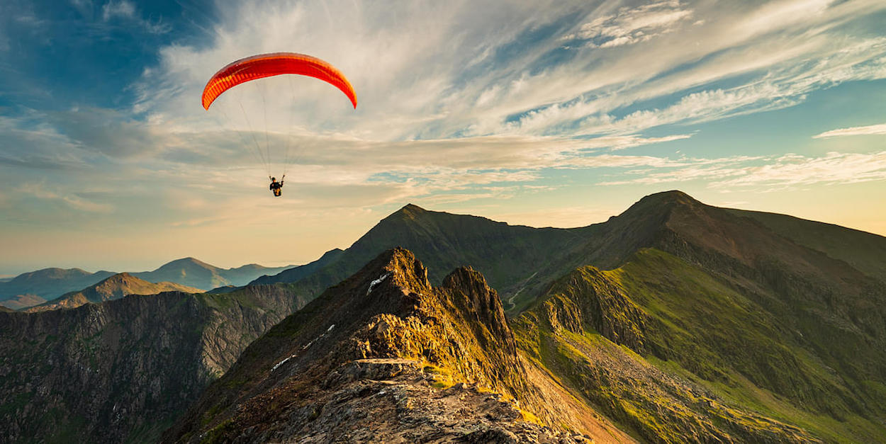 Top Paragliding Destinations in Uttarakhand- An Adventurous Experience