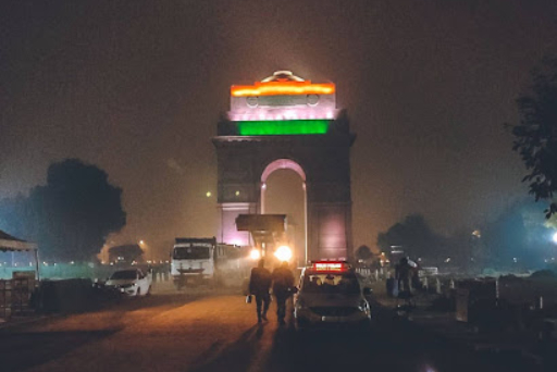 India Gate: A Nighttime Stroll