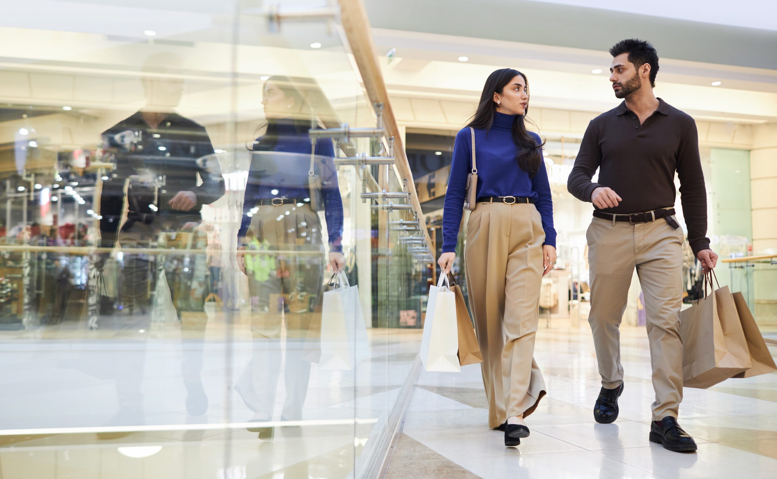 Shopping Malls in Delhi: Timing, Nearest Metro Station