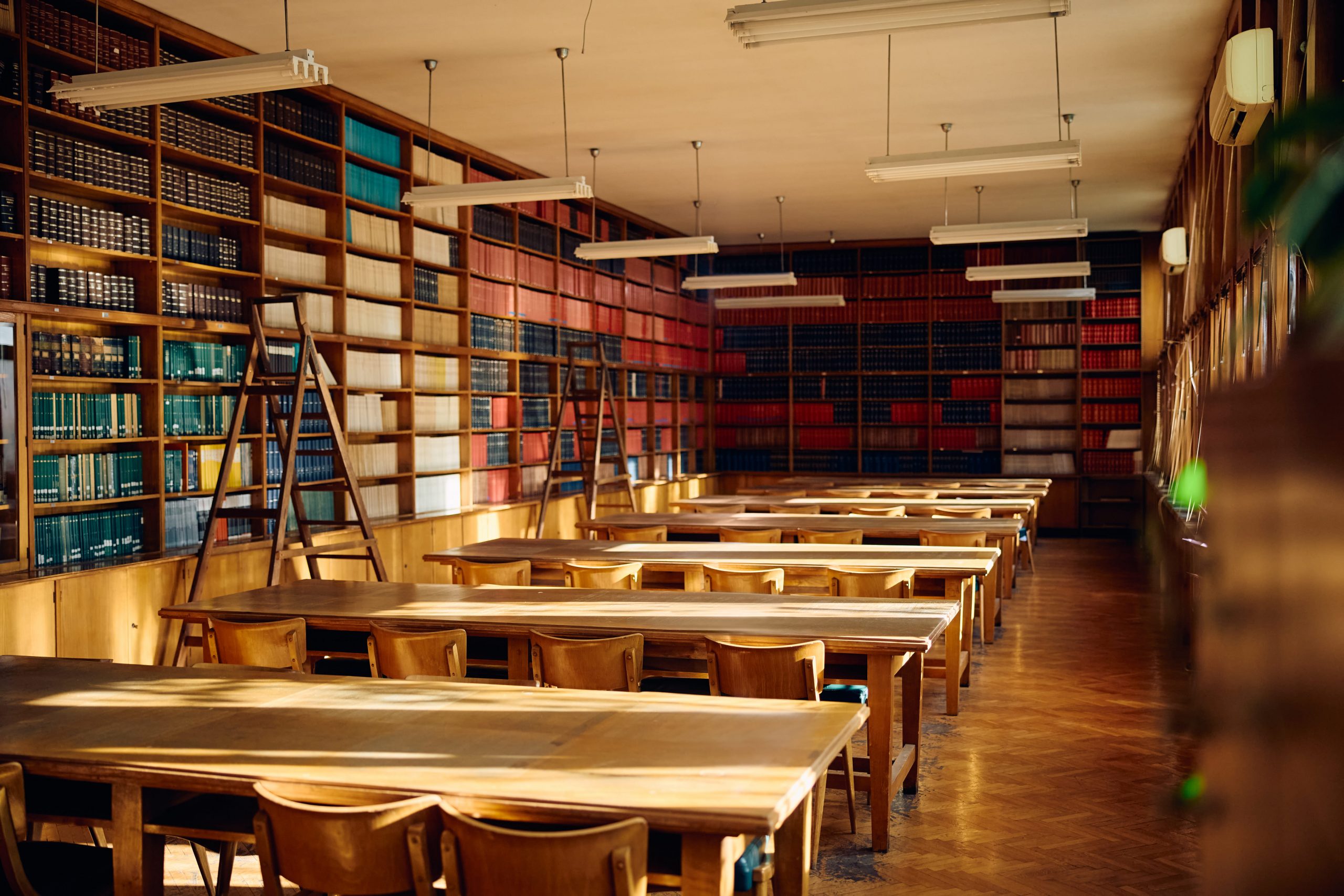 Best Libraries in Delhi: Public, Free & Famous Libraries for Readers