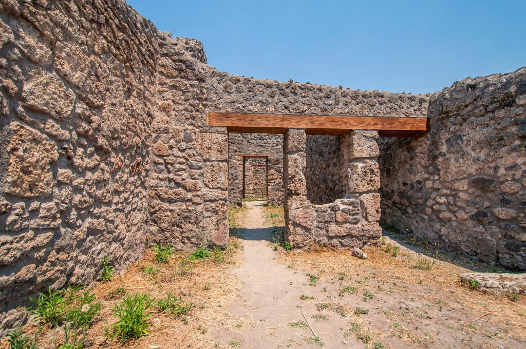 Tughlaqabad Fort Delhi: Timings, Nearest Metro & Travel Guide