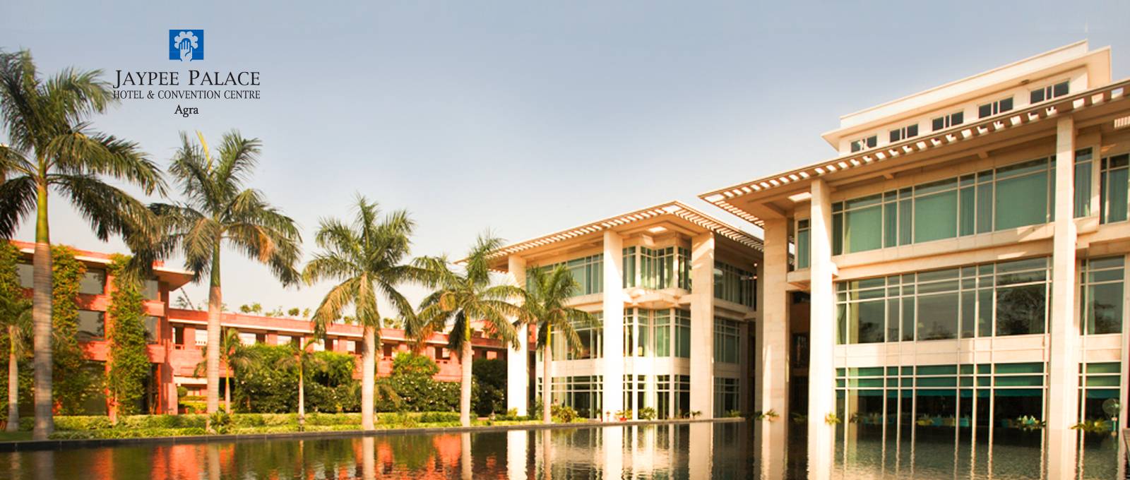 Best 5 Star Luxury Hotels, Resorts in Agra Near Taj Mahal